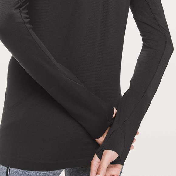 Swiftly Speed Turtleneck - Picture 2 of 4